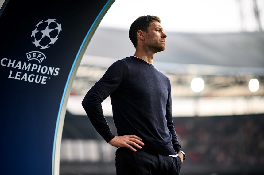 Xabi Alonso ngả mũ thán phục học trò - ảnh 1